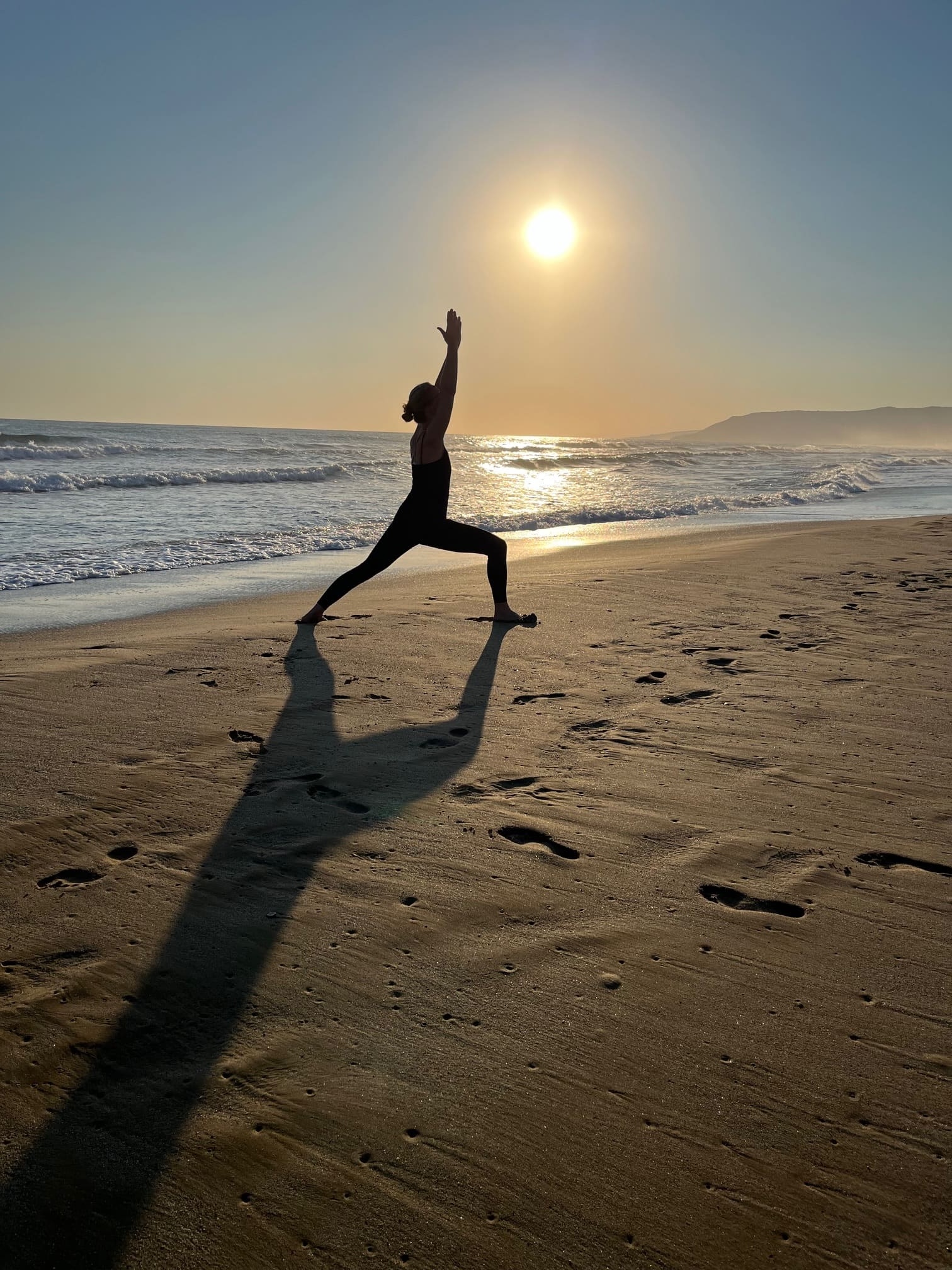 Yoga und Achtsamkeit am Strand